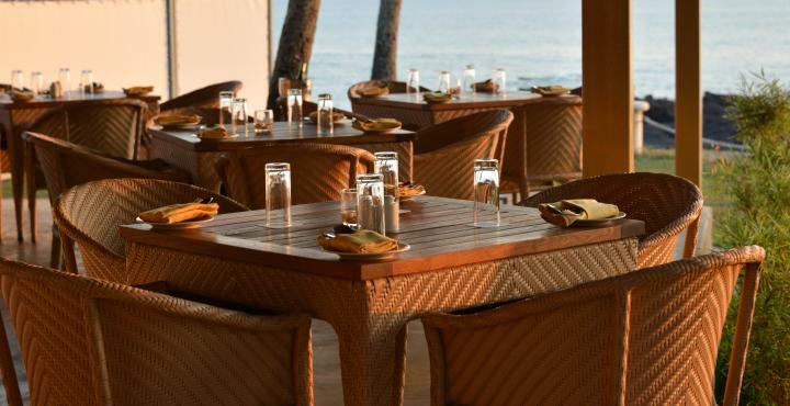 Bay 15 Hotel Панаджи Екстериор снимка