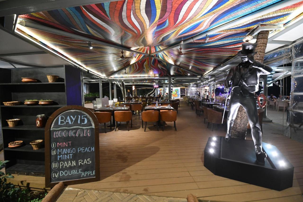 Bay 15 Hotel Панаджи Екстериор снимка