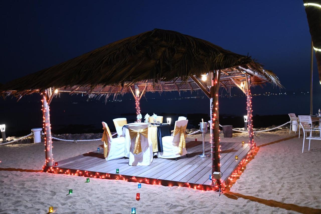 Bay 15 Hotel Панаджи Екстериор снимка